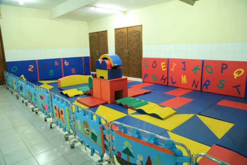 Our Facility#|#|#ruang gym|||0.22222222222222
