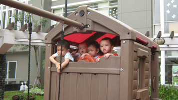 outdoor-playground